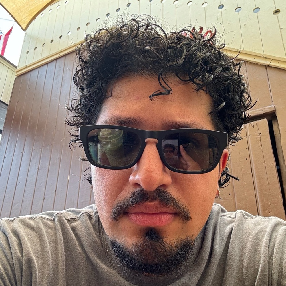 Meet your Posher, Marco